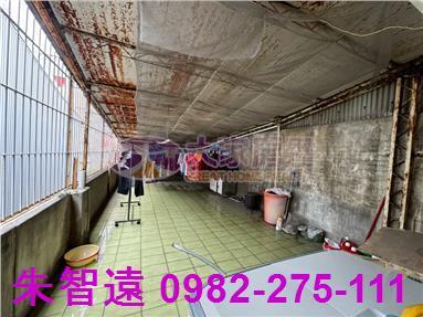 台南東區透天-11